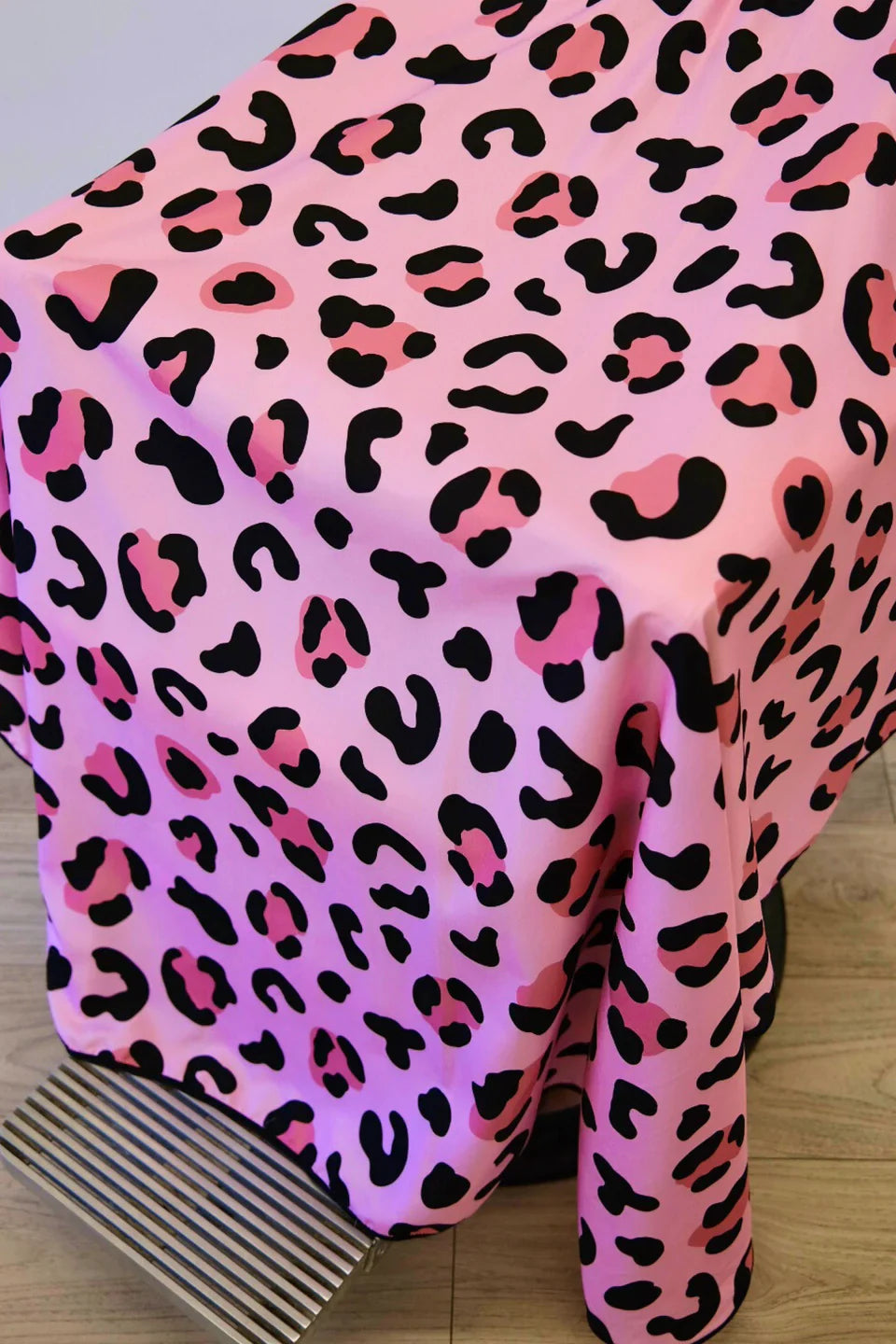 High Top Capes - Barber Cape - Leopard