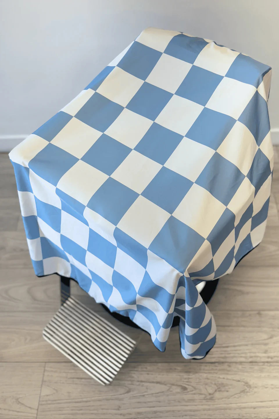 High Top Capes - Barber Cape - Rally Blue