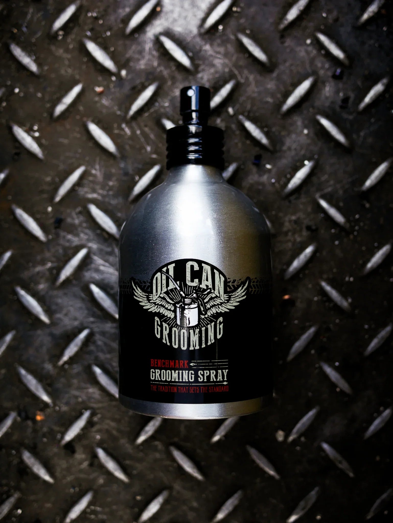 Oil Can Grooming Benchmark Grooming Spray
