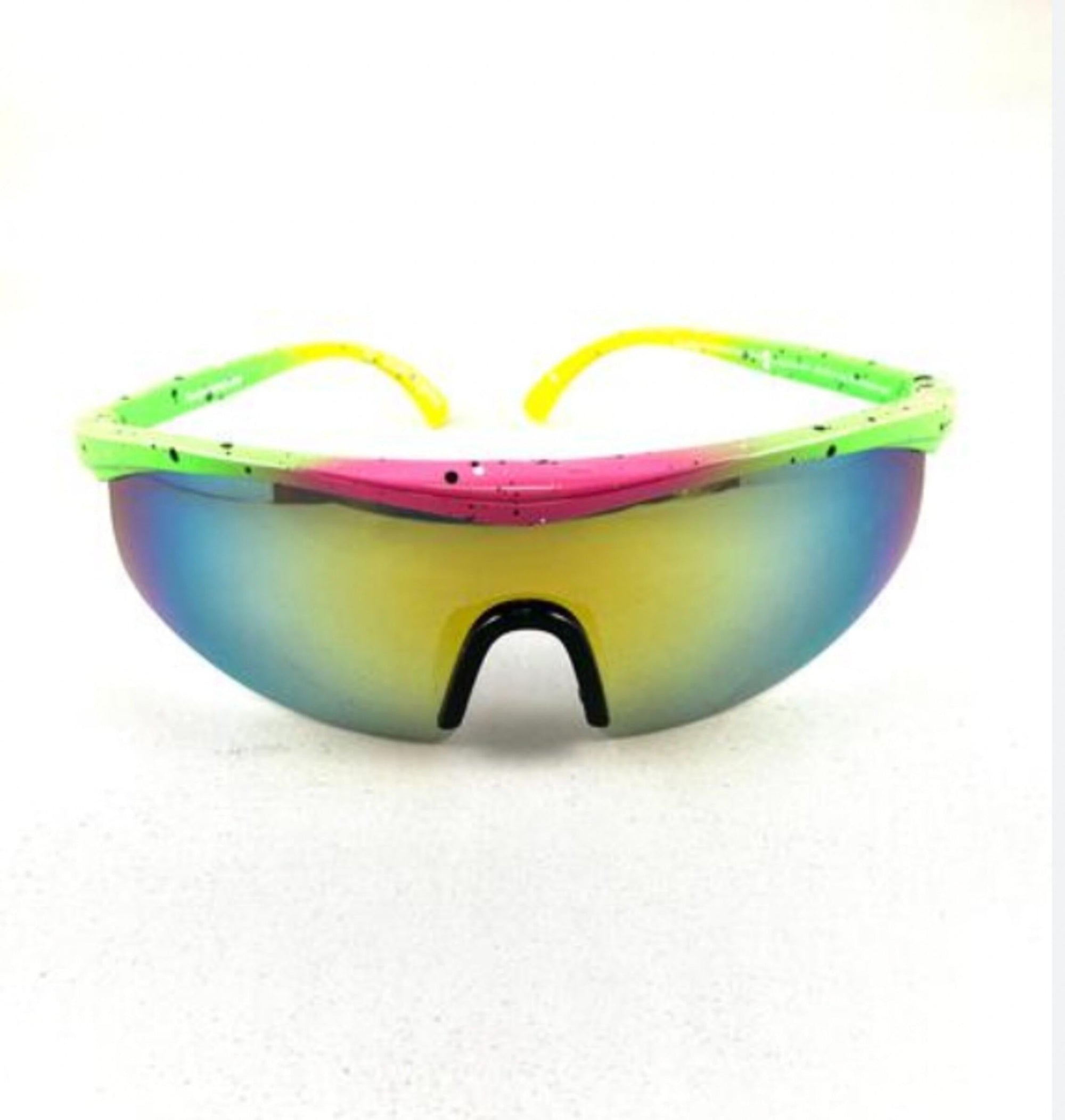 HAPPY HOUR - FIREBIRDS - CATCH SURF COLAB